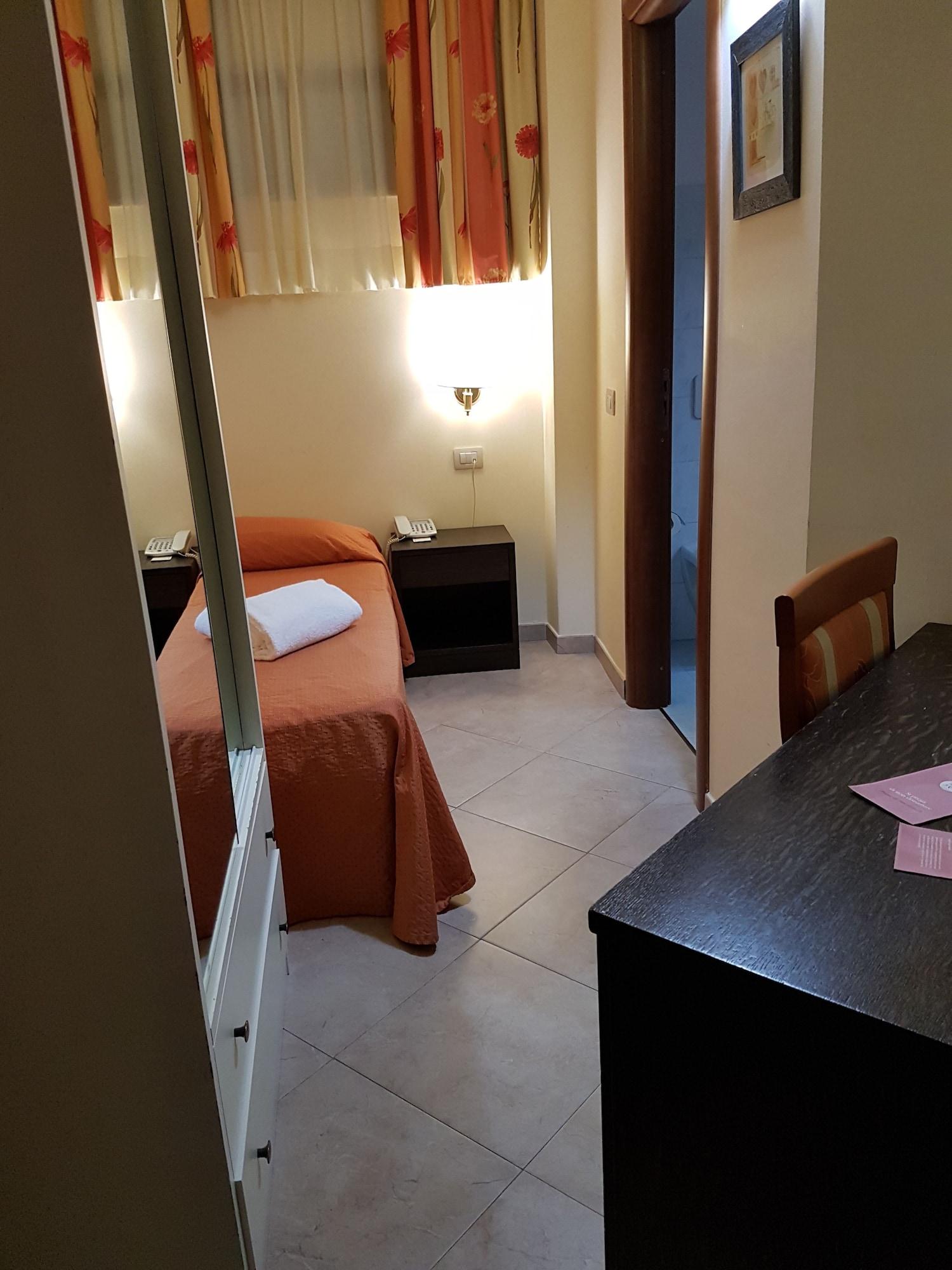 Hotel Orizzonte يتوجاني المظهر الخارجي الصورة
