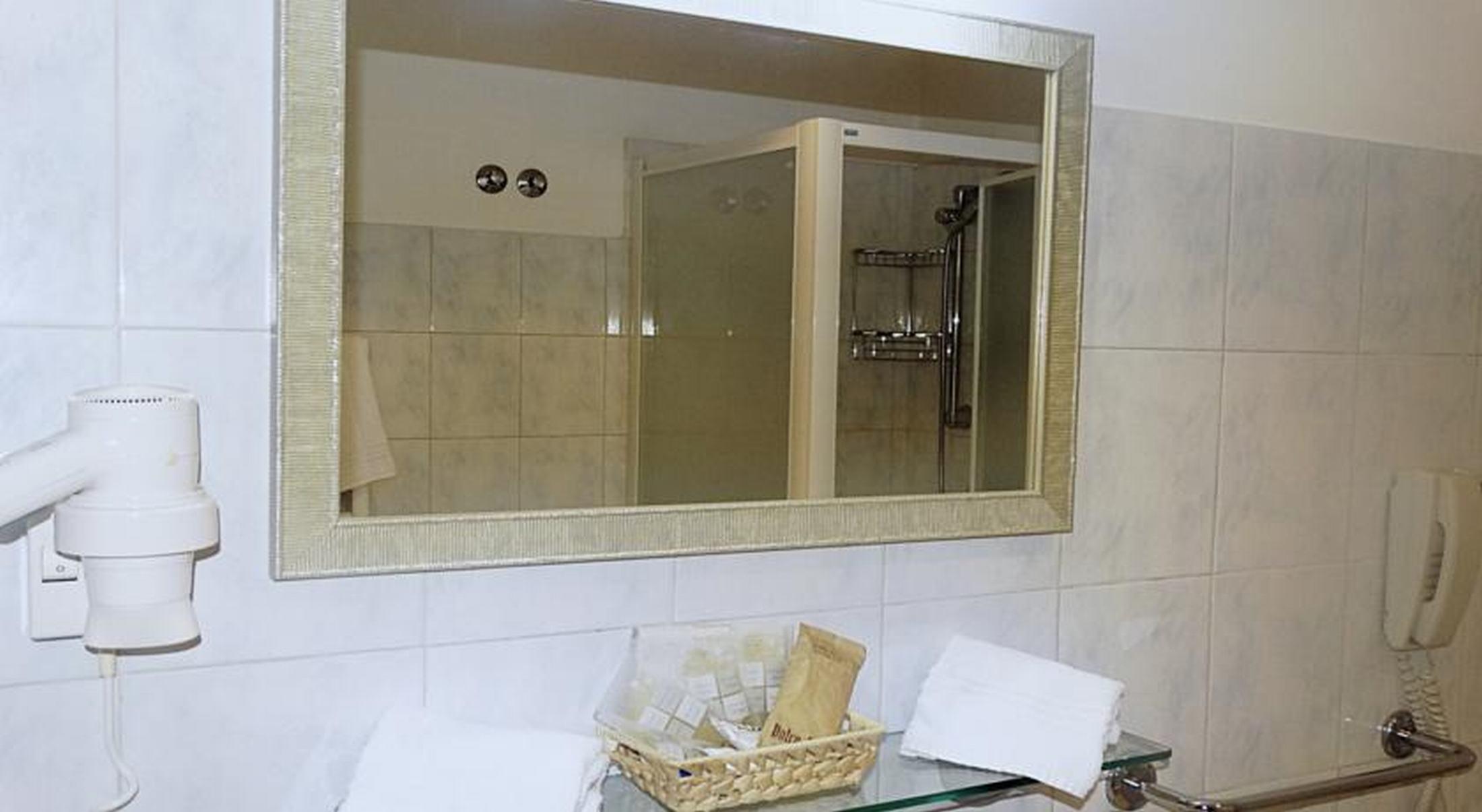 Hotel Orizzonte يتوجاني المظهر الخارجي الصورة